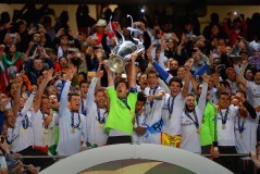 梅西世界杯与欧冠错失冠军对比：皇马之战，荣耀之痛